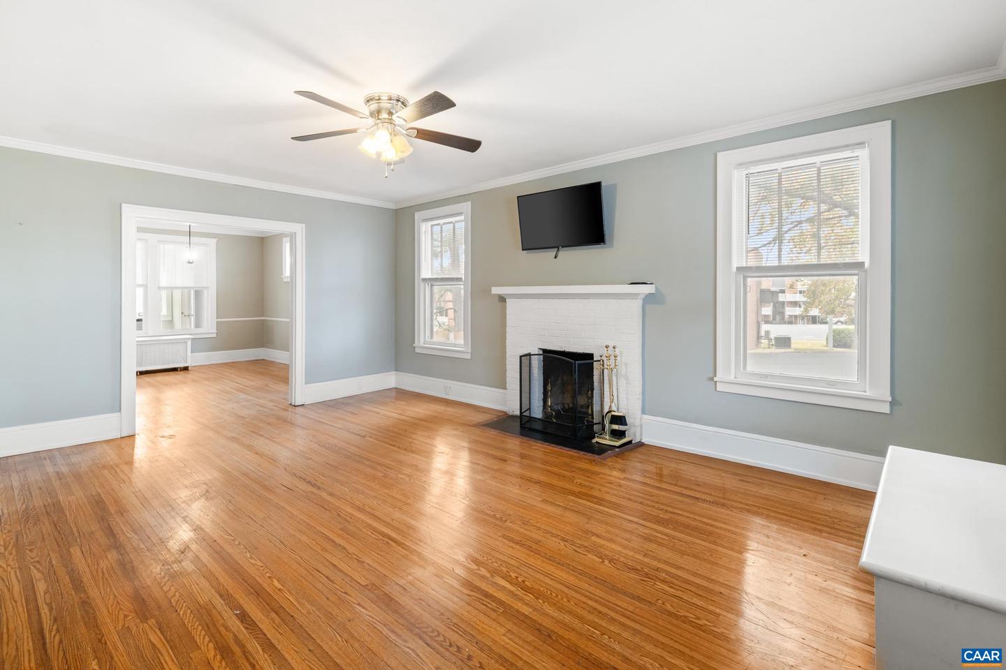 21 PORT REPUBLIC RD, HARRISONBURG, Virginia 22801, 5 Bedrooms Bedrooms, ,2 BathroomsBathrooms,Residential,For sale,21 PORT REPUBLIC RD,670564 MLS # 670564