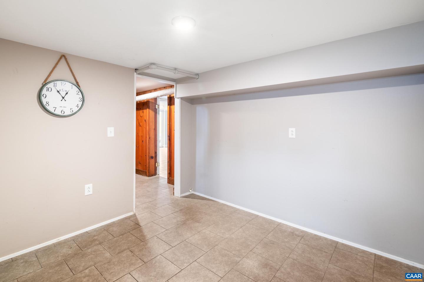 21 PORT REPUBLIC RD, HARRISONBURG, Virginia 22801, 5 Bedrooms Bedrooms, ,2 BathroomsBathrooms,Residential,For sale,21 PORT REPUBLIC RD,670564 MLS # 670564