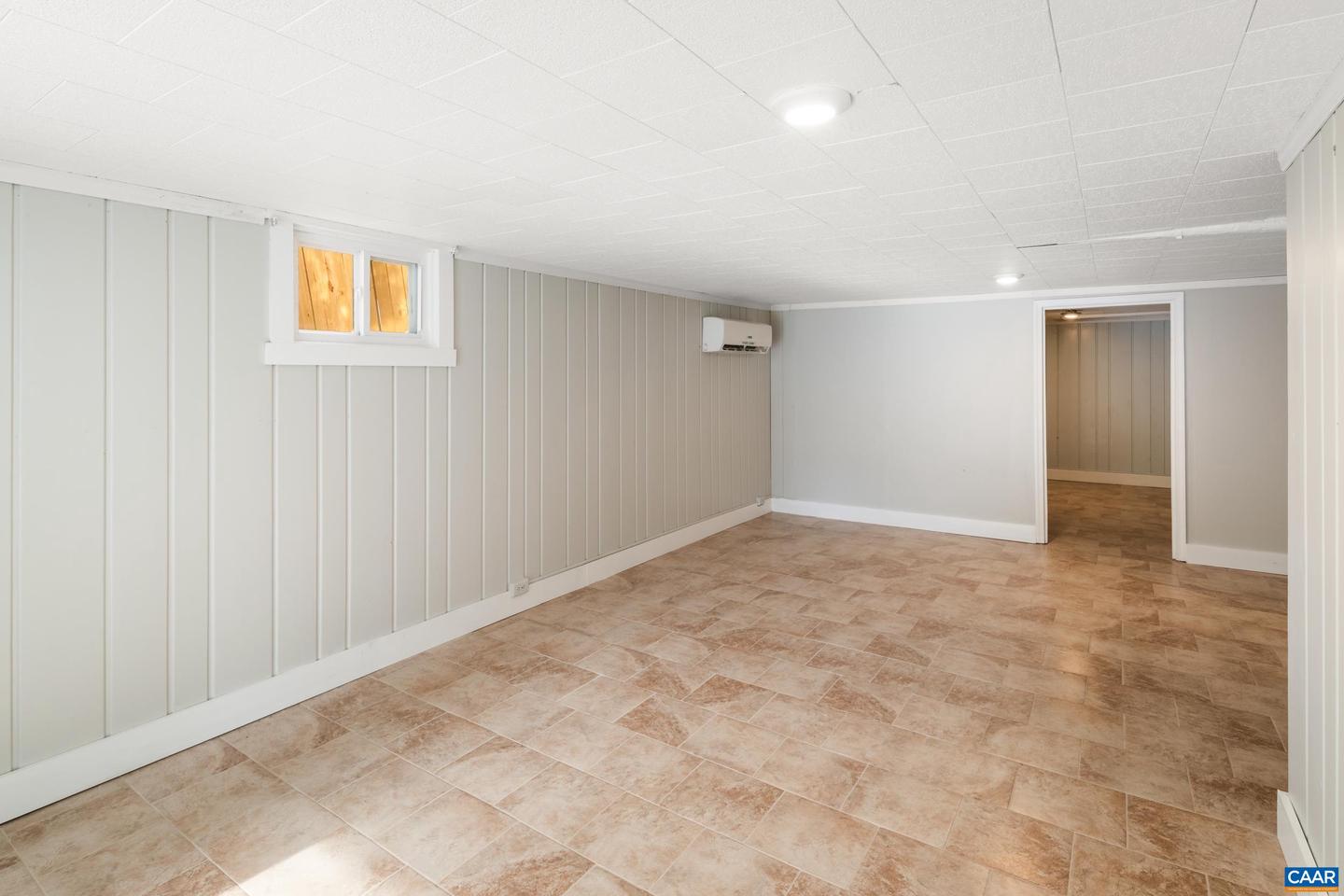 21 PORT REPUBLIC RD, HARRISONBURG, Virginia 22801, 5 Bedrooms Bedrooms, ,2 BathroomsBathrooms,Residential,For sale,21 PORT REPUBLIC RD,670564 MLS # 670564