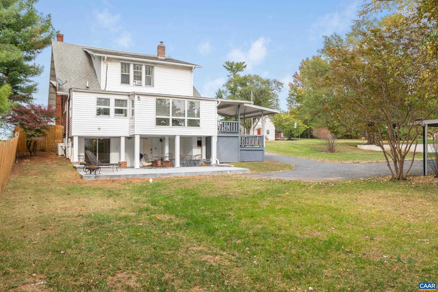 21 PORT REPUBLIC RD, HARRISONBURG, Virginia 22801, 5 Bedrooms Bedrooms, ,2 BathroomsBathrooms,Residential,For sale,21 PORT REPUBLIC RD,670564 MLS # 670564