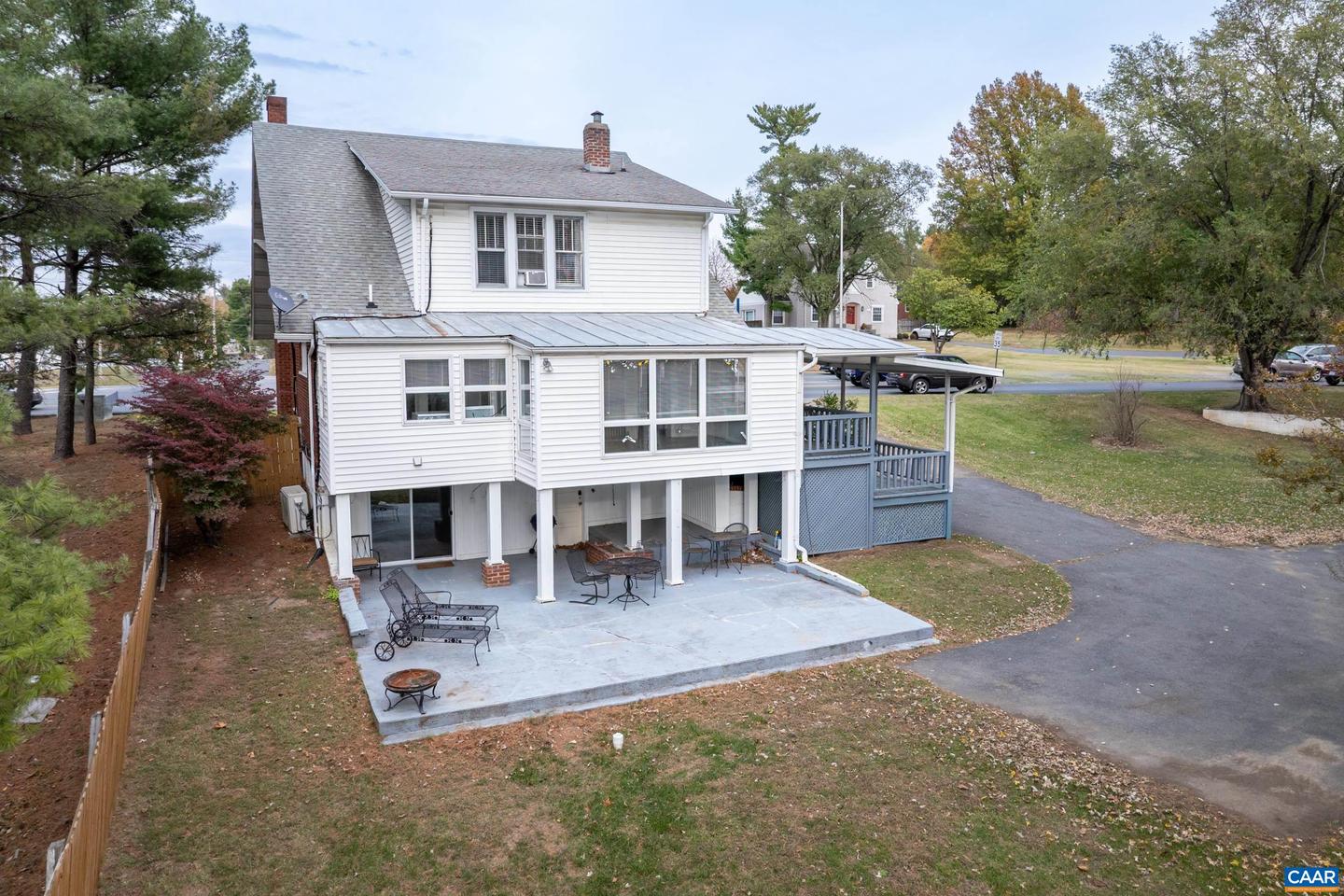 21 PORT REPUBLIC RD, HARRISONBURG, Virginia 22801, 5 Bedrooms Bedrooms, ,2 BathroomsBathrooms,Residential,For sale,21 PORT REPUBLIC RD,670564 MLS # 670564