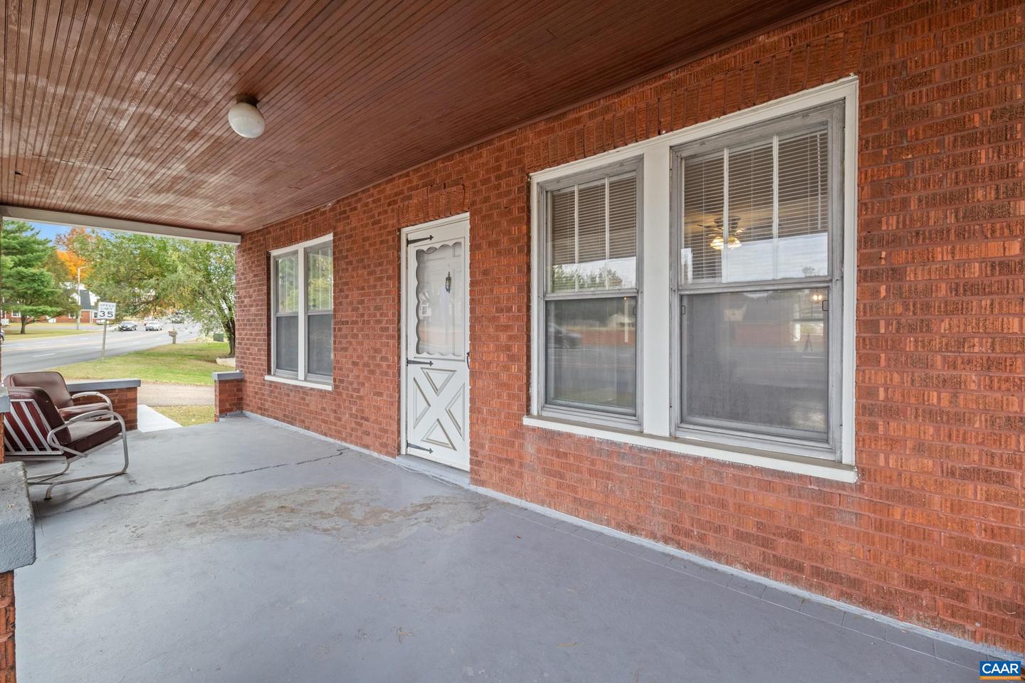 21 PORT REPUBLIC RD, HARRISONBURG, Virginia 22801, 5 Bedrooms Bedrooms, ,2 BathroomsBathrooms,Residential,For sale,21 PORT REPUBLIC RD,670564 MLS # 670564