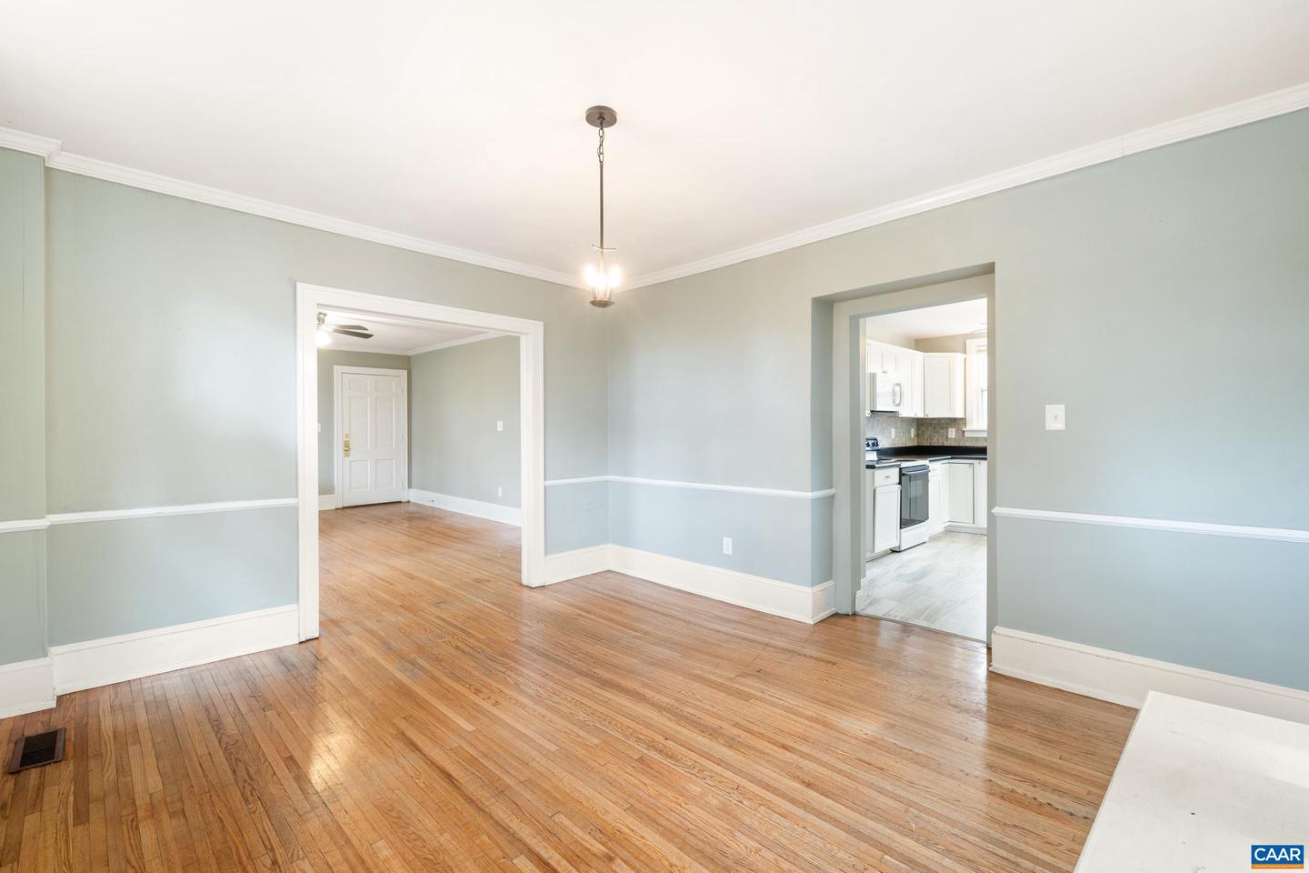 21 PORT REPUBLIC RD, HARRISONBURG, Virginia 22801, 5 Bedrooms Bedrooms, ,2 BathroomsBathrooms,Residential,For sale,21 PORT REPUBLIC RD,670564 MLS # 670564