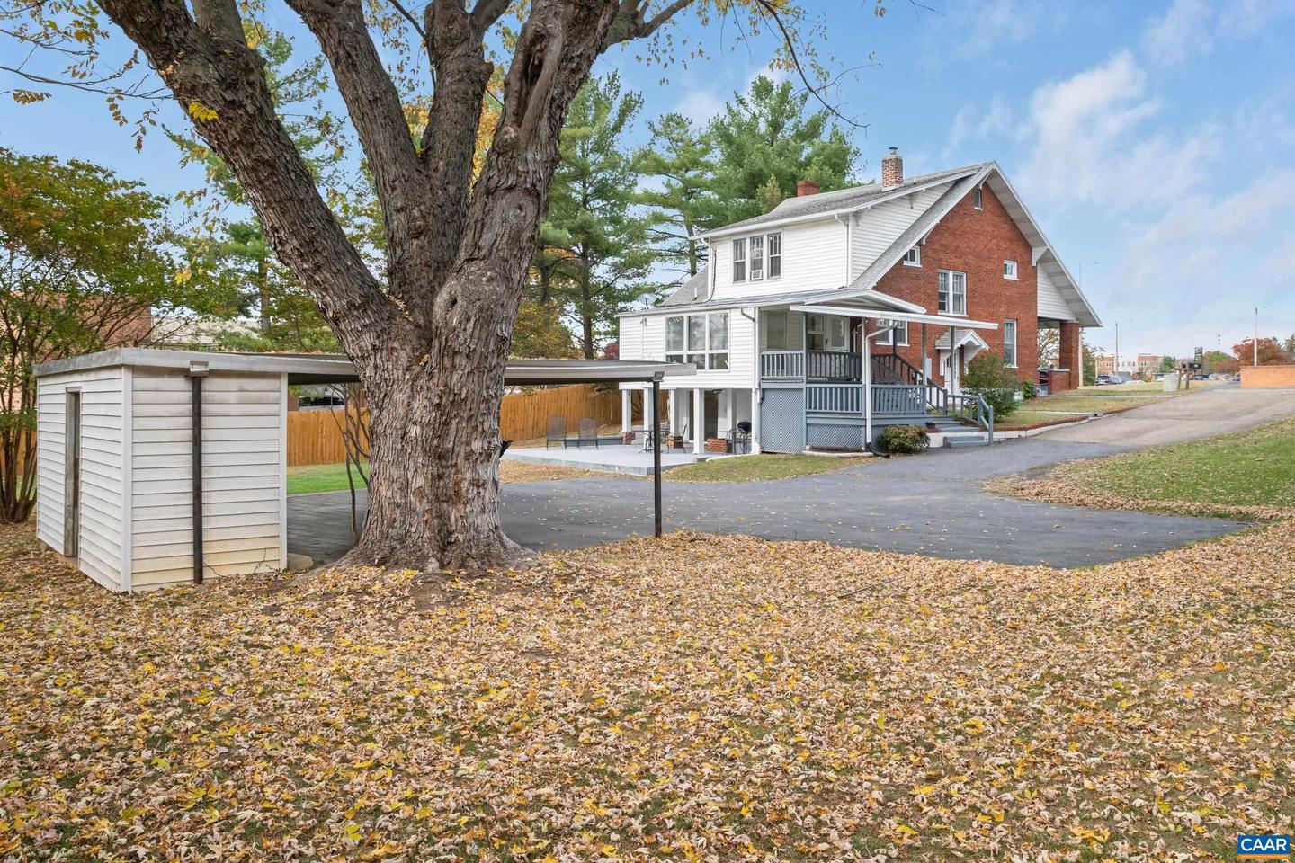 21 PORT REPUBLIC RD, HARRISONBURG, Virginia 22801, 5 Bedrooms Bedrooms, ,2 BathroomsBathrooms,Residential,For sale,21 PORT REPUBLIC RD,670564 MLS # 670564