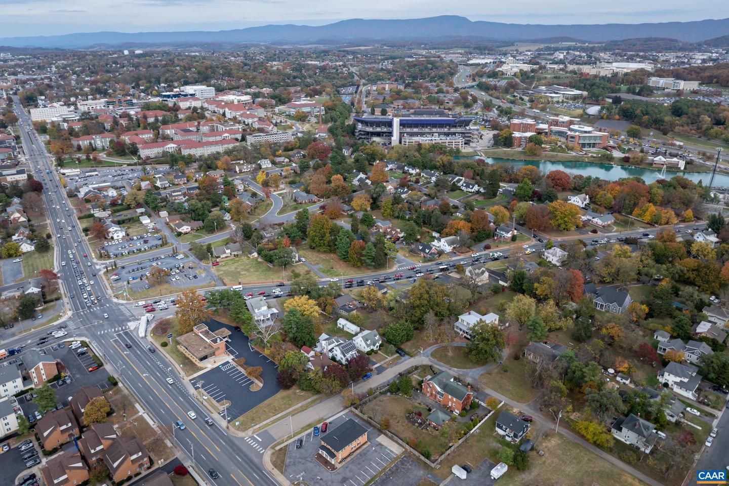 21 PORT REPUBLIC RD, HARRISONBURG, Virginia 22801, 5 Bedrooms Bedrooms, ,2 BathroomsBathrooms,Residential,For sale,21 PORT REPUBLIC RD,670564 MLS # 670564