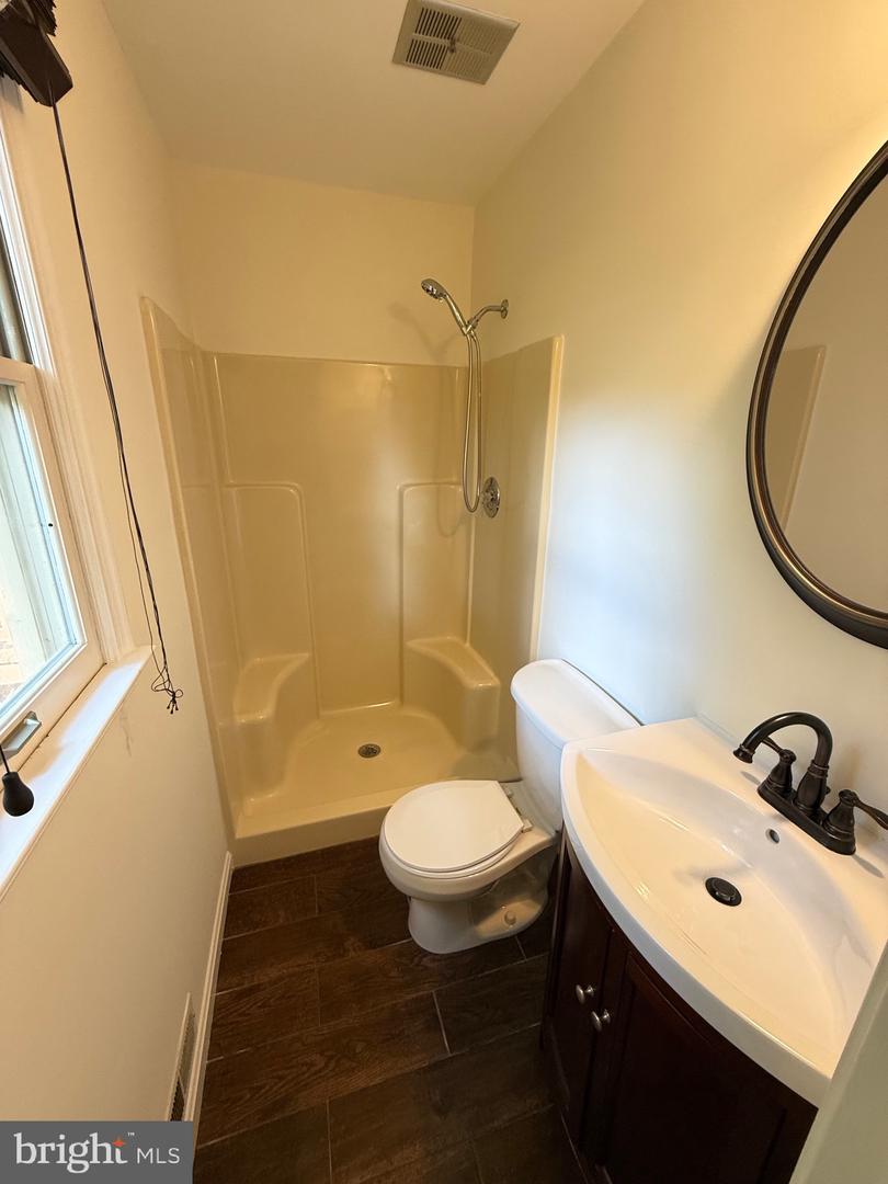 1137 COLUMBUS DR, STAFFORD, Virginia 22554, 4 Bedrooms Bedrooms, ,3 BathroomsBathrooms,Residential,For sale,1137 COLUMBUS DR,VAST2043928 MLS # VAST2043928