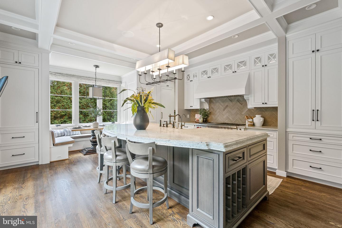 215 WOODLAND TER #A, ALEXANDRIA, Virginia 22302, 5 Bedrooms Bedrooms, ,4 BathroomsBathrooms,Residential,For sale,215 WOODLAND TER #A,VAAX2051324 MLS # VAAX2051324