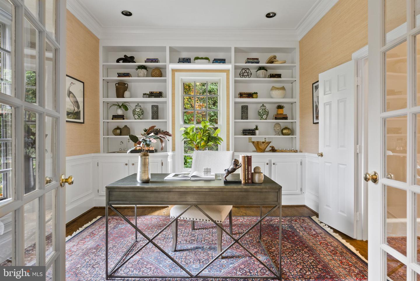 215 WOODLAND TER #A, ALEXANDRIA, Virginia 22302, 5 Bedrooms Bedrooms, ,4 BathroomsBathrooms,Residential,For sale,215 WOODLAND TER #A,VAAX2051324 MLS # VAAX2051324