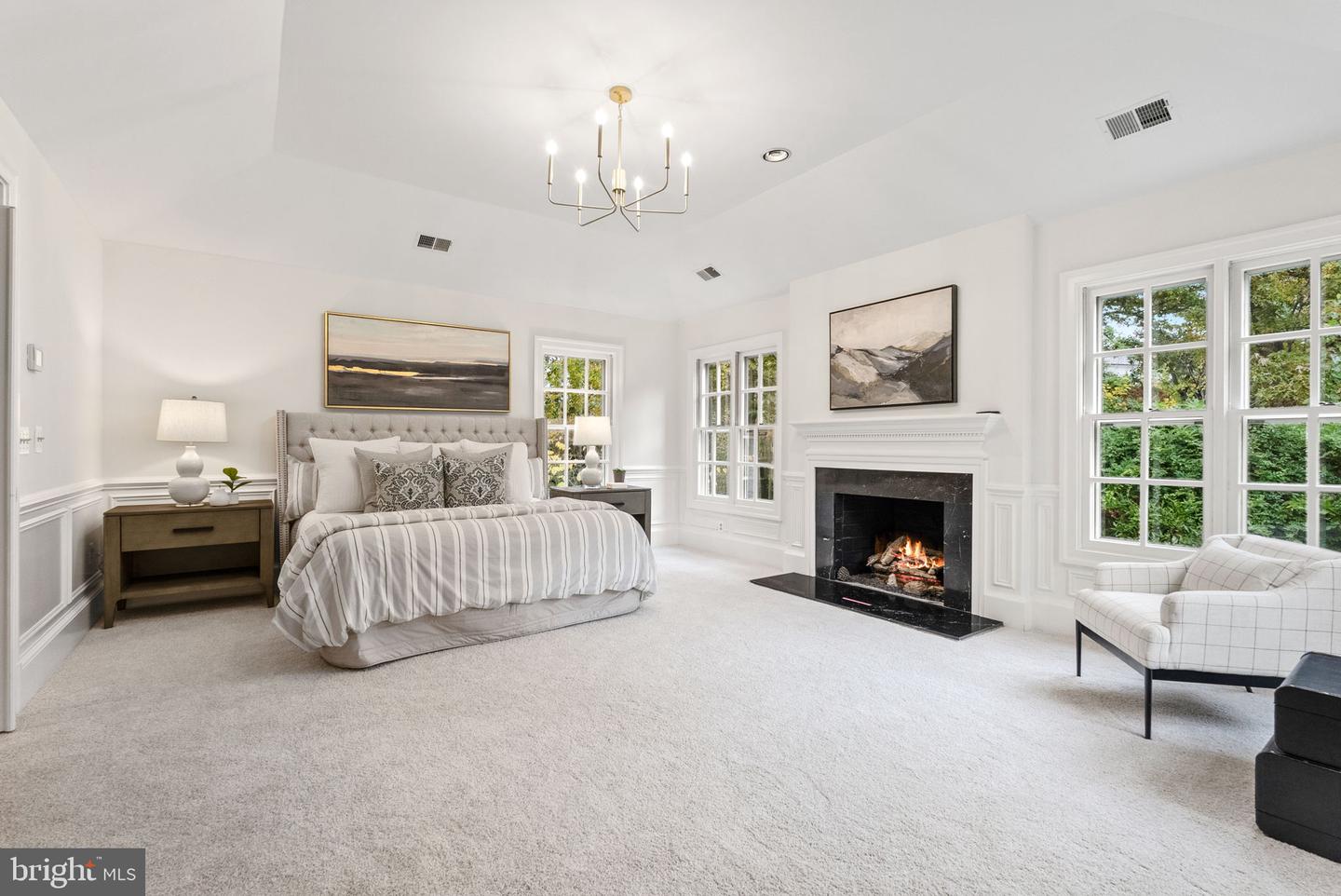 215 WOODLAND TER #A, ALEXANDRIA, Virginia 22302, 5 Bedrooms Bedrooms, ,4 BathroomsBathrooms,Residential,For sale,215 WOODLAND TER #A,VAAX2051324 MLS # VAAX2051324