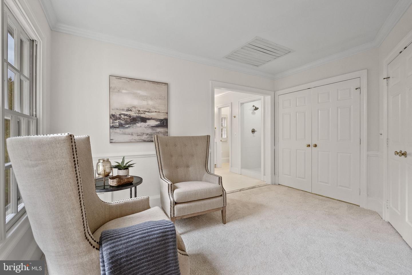 215 WOODLAND TER #A, ALEXANDRIA, Virginia 22302, 5 Bedrooms Bedrooms, ,4 BathroomsBathrooms,Residential,For sale,215 WOODLAND TER #A,VAAX2051324 MLS # VAAX2051324