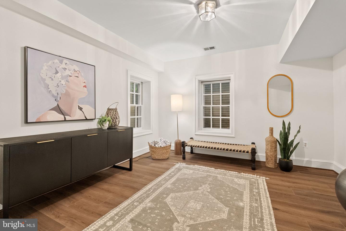 215 WOODLAND TER #A, ALEXANDRIA, Virginia 22302, 5 Bedrooms Bedrooms, ,4 BathroomsBathrooms,Residential,For sale,215 WOODLAND TER #A,VAAX2051324 MLS # VAAX2051324