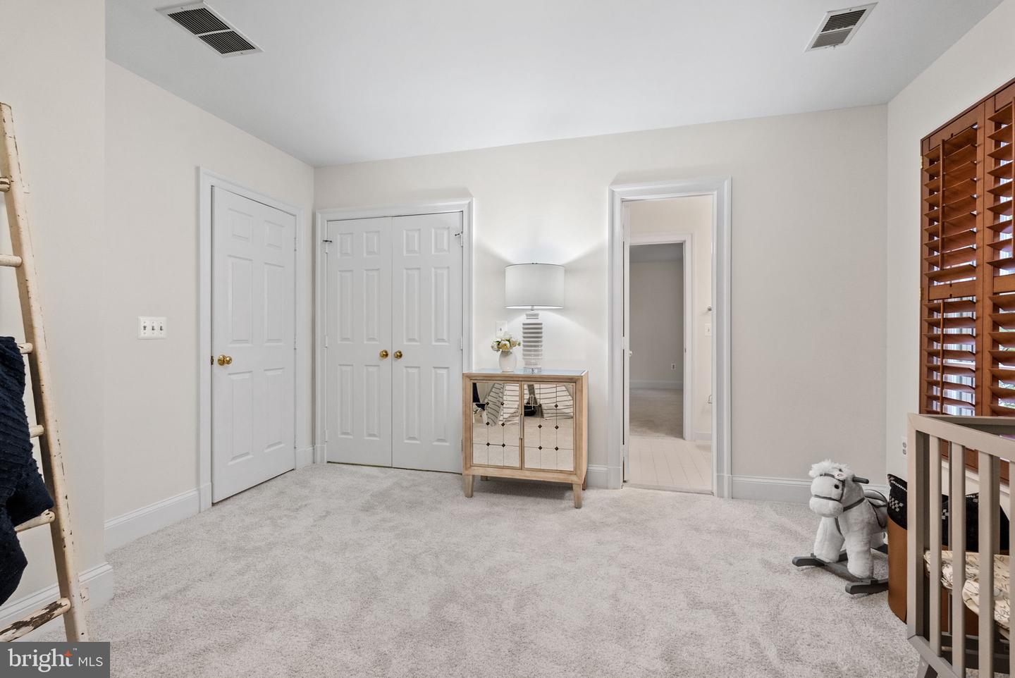 215 WOODLAND TER #A, ALEXANDRIA, Virginia 22302, 5 Bedrooms Bedrooms, ,4 BathroomsBathrooms,Residential,For sale,215 WOODLAND TER #A,VAAX2051324 MLS # VAAX2051324