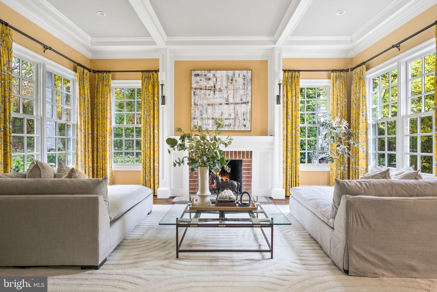 215 WOODLAND TER #A, ALEXANDRIA, Virginia 22302, 5 Bedrooms Bedrooms, ,4 BathroomsBathrooms,Residential,For sale,215 WOODLAND TER #A,VAAX2051324 MLS # VAAX2051324