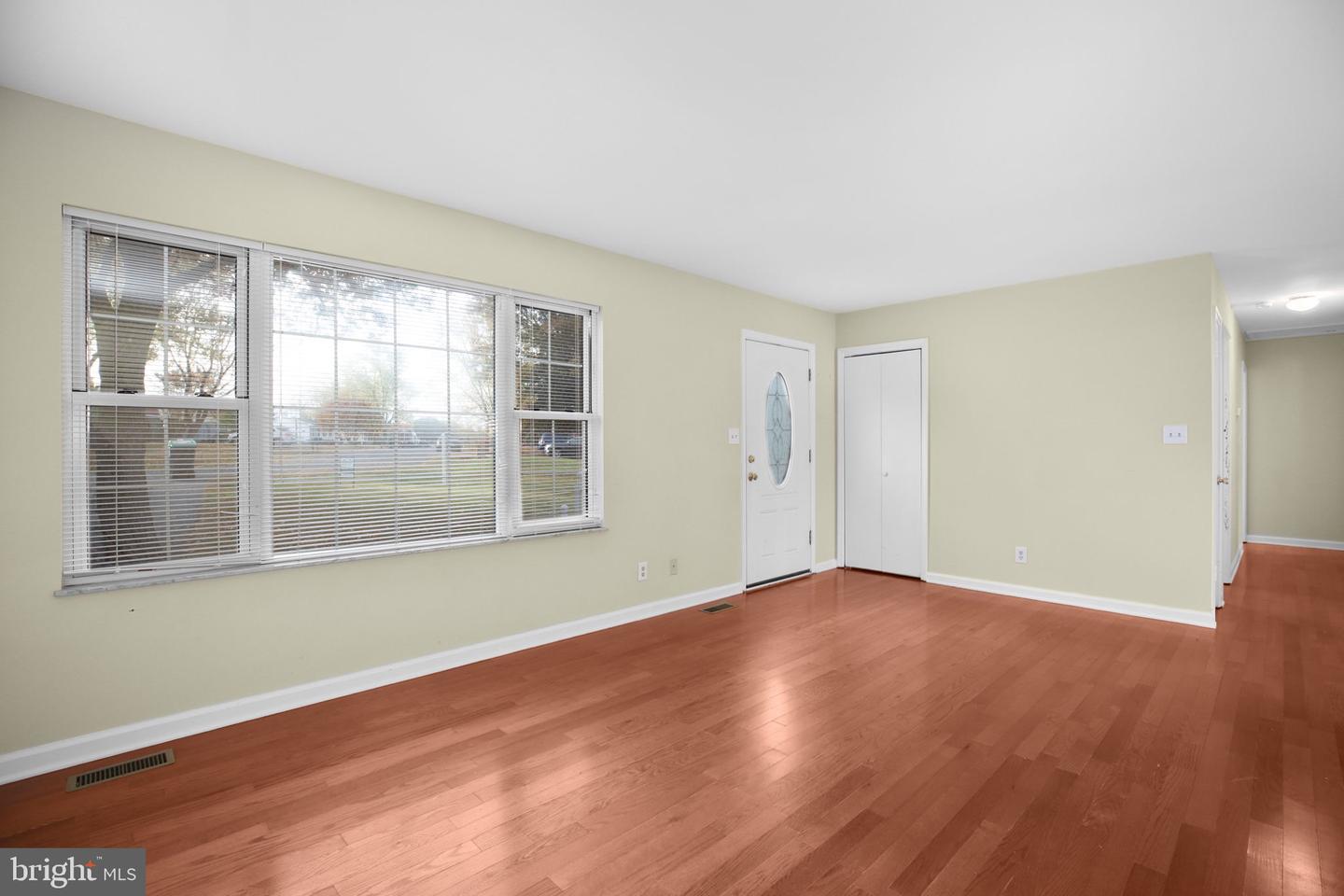 1701 ROGERS ST, FREDERICKSBURG, Virginia 22405, 4 Bedrooms Bedrooms, 7 Rooms Rooms,3 BathroomsBathrooms,Residential,For sale,1701 ROGERS ST,VAST2043934 MLS # VAST2043934