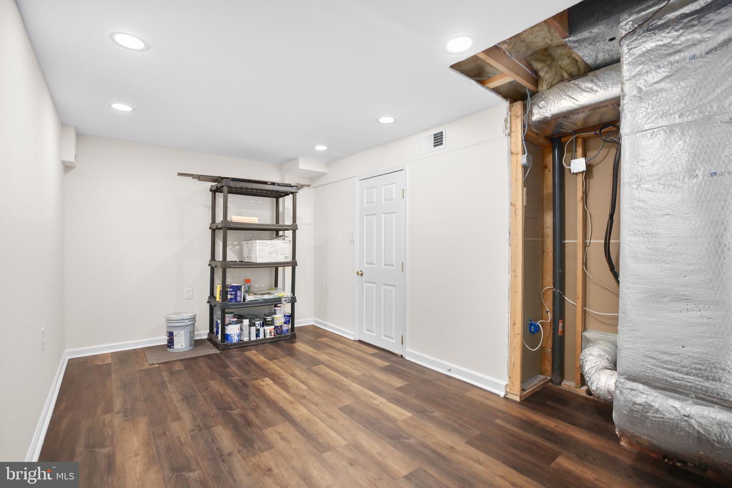 1701 ROGERS ST, FREDERICKSBURG, Virginia 22405, 4 Bedrooms Bedrooms, 7 Rooms Rooms,3 BathroomsBathrooms,Residential,For sale,1701 ROGERS ST,VAST2043934 MLS # VAST2043934