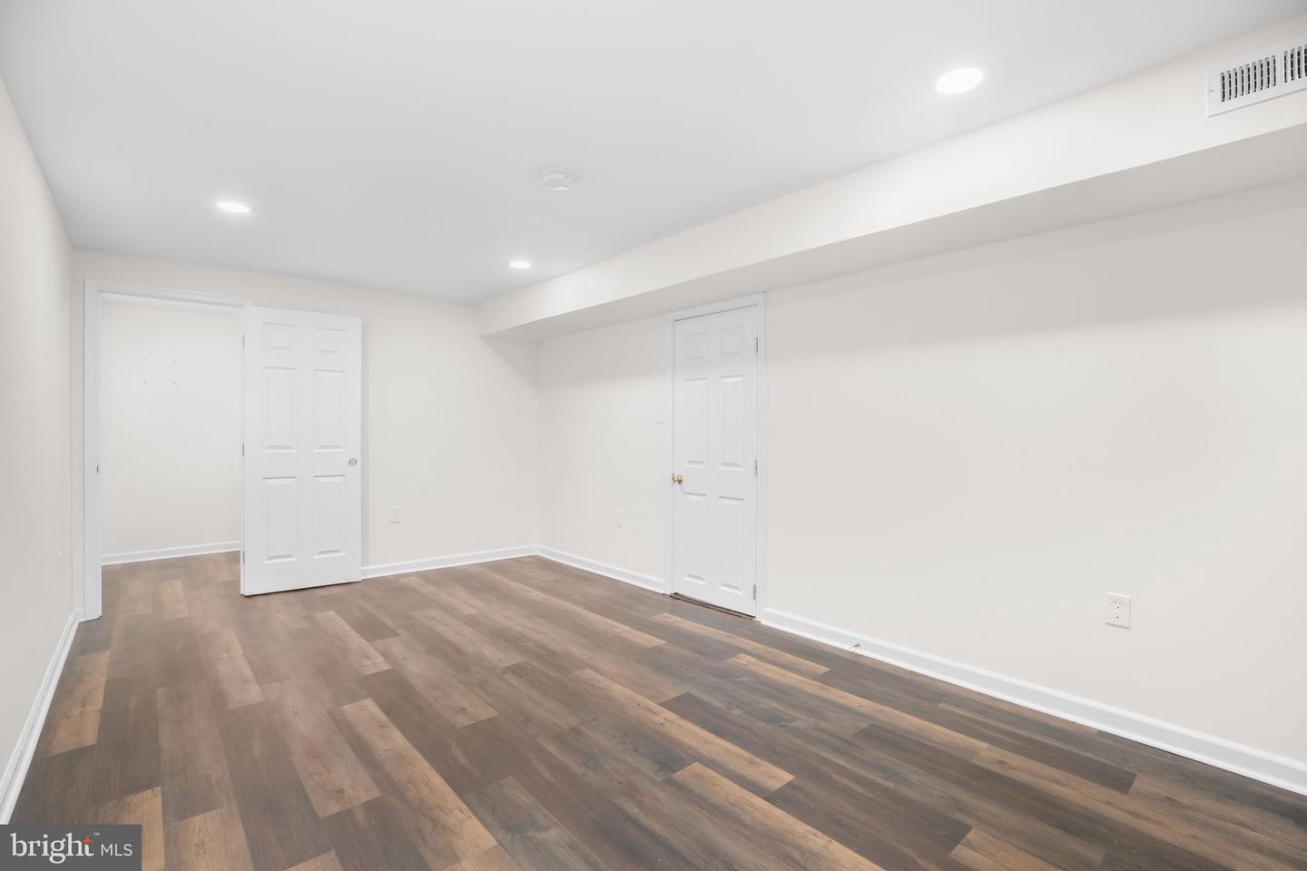 1701 ROGERS ST, FREDERICKSBURG, Virginia 22405, 4 Bedrooms Bedrooms, 7 Rooms Rooms,3 BathroomsBathrooms,Residential,For sale,1701 ROGERS ST,VAST2043934 MLS # VAST2043934