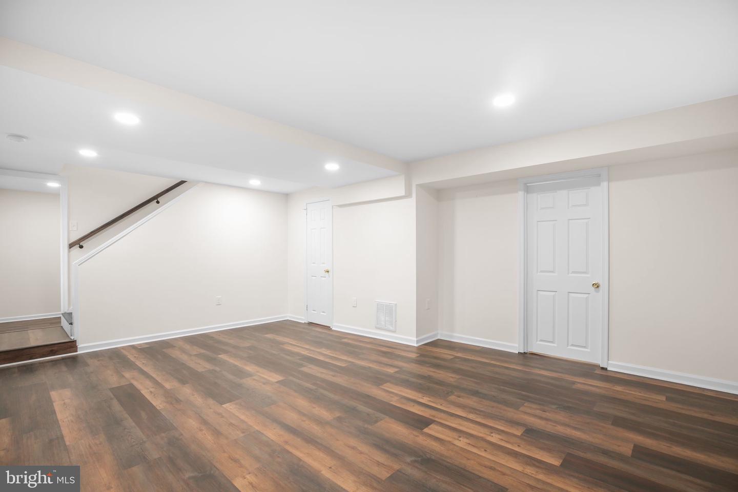 1701 ROGERS ST, FREDERICKSBURG, Virginia 22405, 4 Bedrooms Bedrooms, 7 Rooms Rooms,3 BathroomsBathrooms,Residential,For sale,1701 ROGERS ST,VAST2043934 MLS # VAST2043934