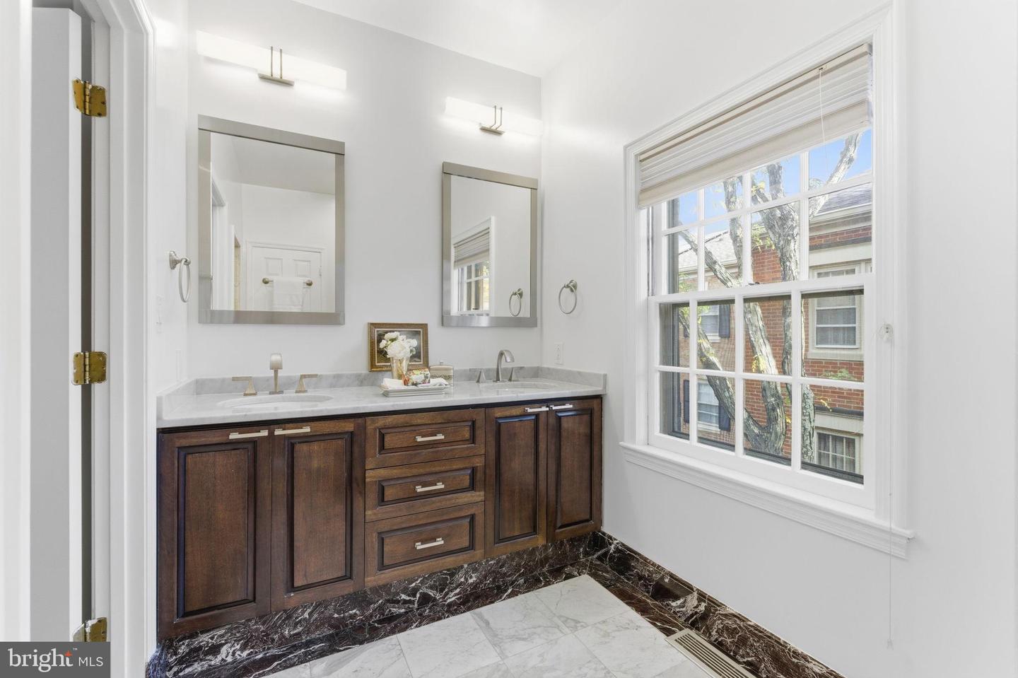 4354 WESTOVER PL NW, WASHINGTON, District Of Columbia 20016, 3 Bedrooms Bedrooms, 12 Rooms Rooms,4 BathroomsBathrooms,Residential,For sale,4354 WESTOVER PL NW,DCDC2229732 MLS # DCDC2229732