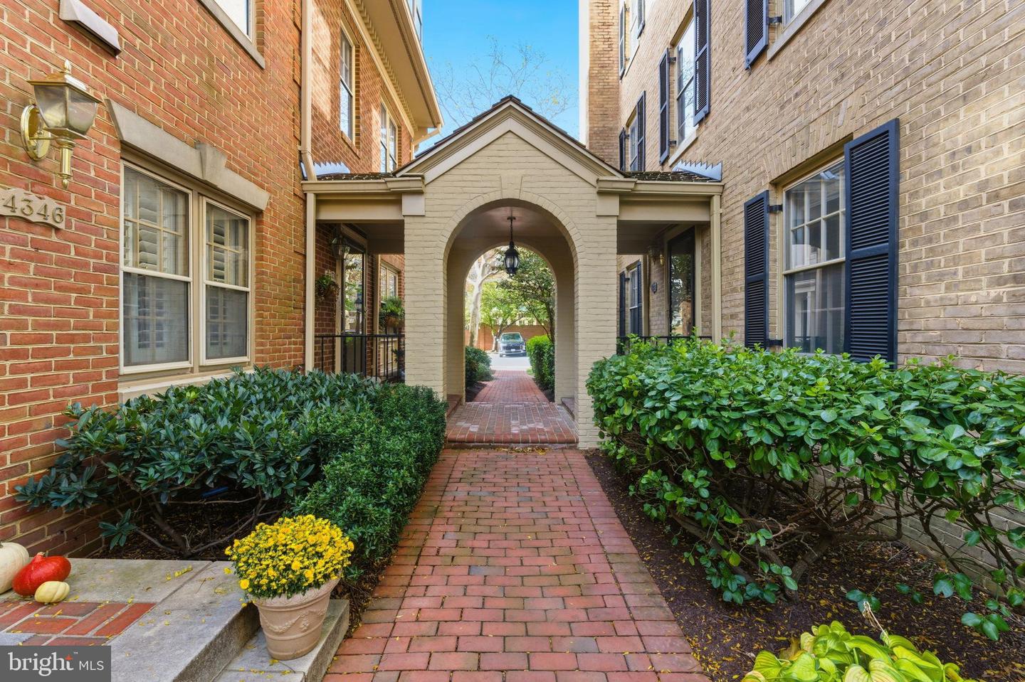 4354 WESTOVER PL NW, WASHINGTON, District Of Columbia 20016, 3 Bedrooms Bedrooms, 12 Rooms Rooms,4 BathroomsBathrooms,Residential,For sale,4354 WESTOVER PL NW,DCDC2229732 MLS # DCDC2229732