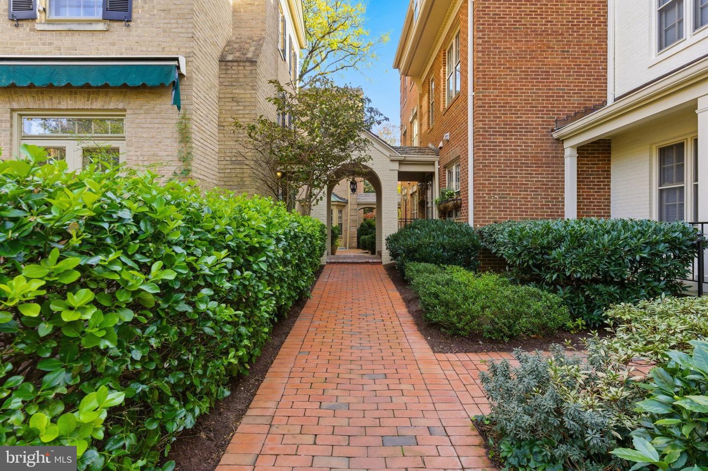 4354 WESTOVER PL NW, WASHINGTON, District Of Columbia 20016, 3 Bedrooms Bedrooms, 12 Rooms Rooms,4 BathroomsBathrooms,Residential,For sale,4354 WESTOVER PL NW,DCDC2229732 MLS # DCDC2229732