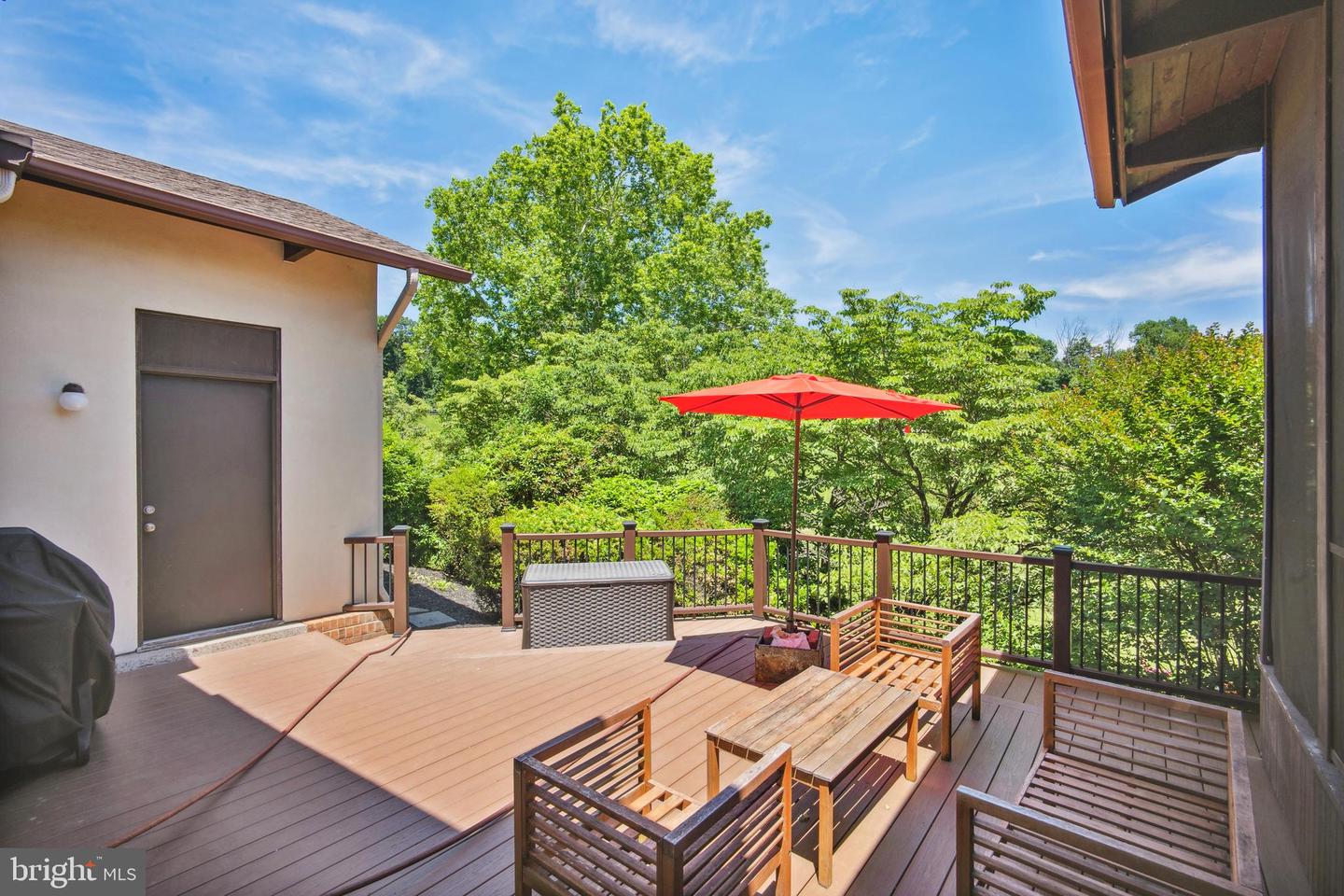 9341 CORNWELL FARM DR, GREAT FALLS, Virginia 22066, 4 Bedrooms Bedrooms, ,3 BathroomsBathrooms,Residential,For sale,9341 CORNWELL FARM DR,VAFX2277056 MLS # VAFX2277056