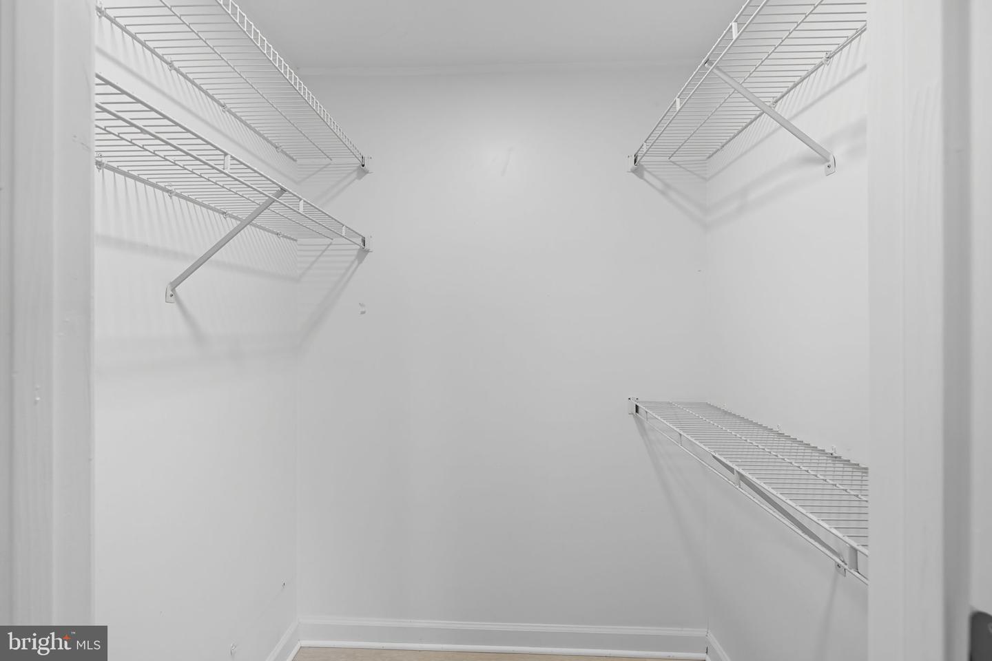 12008 RIDGE KNOLL DR #507A, FAIRFAX, Virginia 22033, 2 Bedrooms Bedrooms, 4 Rooms Rooms,2 BathroomsBathrooms,Residential,For sale,12008 RIDGE KNOLL DR #507A,VAFX2277058 MLS # VAFX2277058