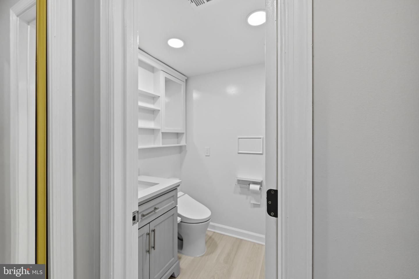 12008 RIDGE KNOLL DR #507A, FAIRFAX, Virginia 22033, 2 Bedrooms Bedrooms, 4 Rooms Rooms,2 BathroomsBathrooms,Residential,For sale,12008 RIDGE KNOLL DR #507A,VAFX2277058 MLS # VAFX2277058