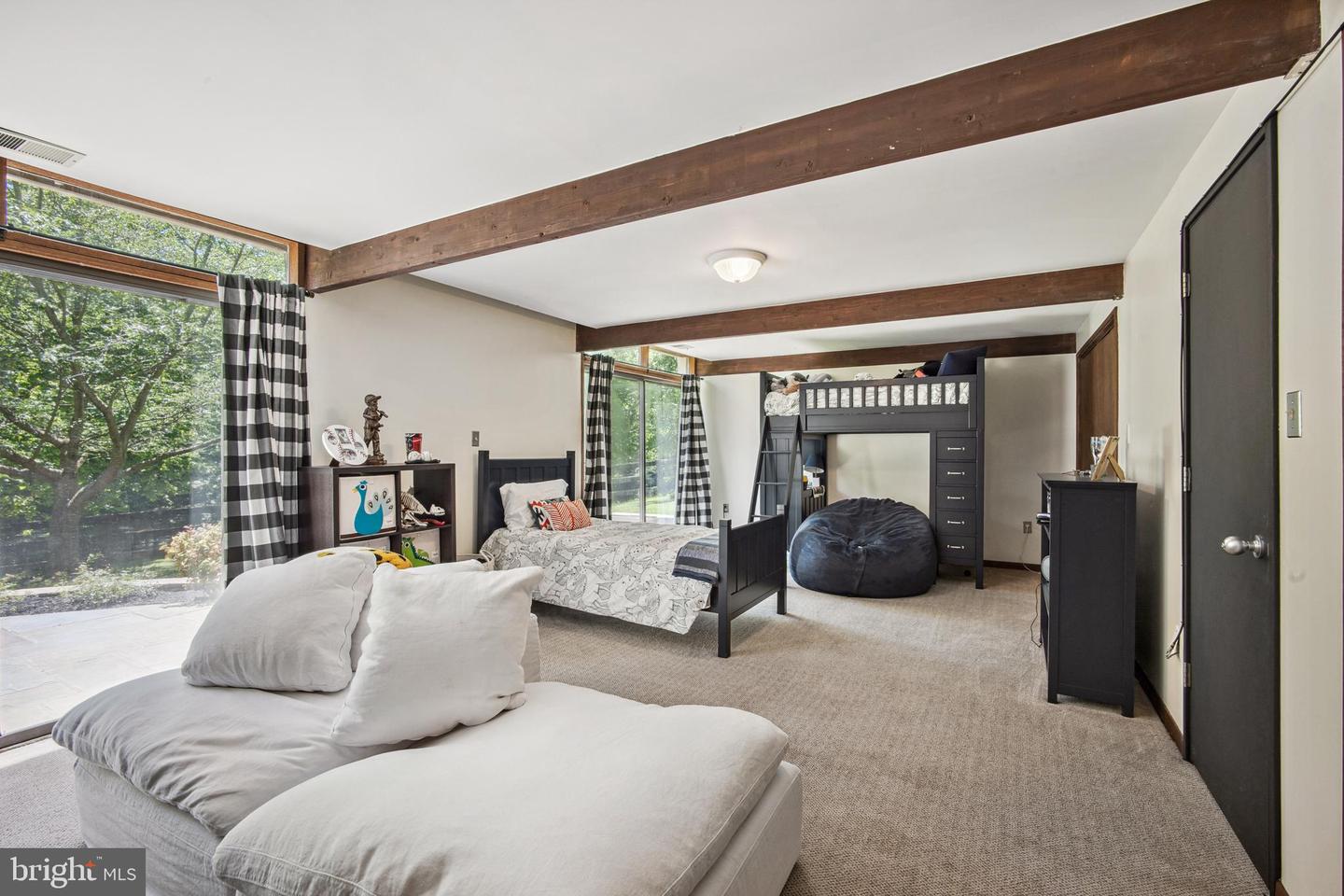 9341 CORNWELL FARM DR, GREAT FALLS, Virginia 22066, 4 Bedrooms Bedrooms, ,3 BathroomsBathrooms,Residential,For sale,9341 CORNWELL FARM DR,VAFX2277060 MLS # VAFX2277060