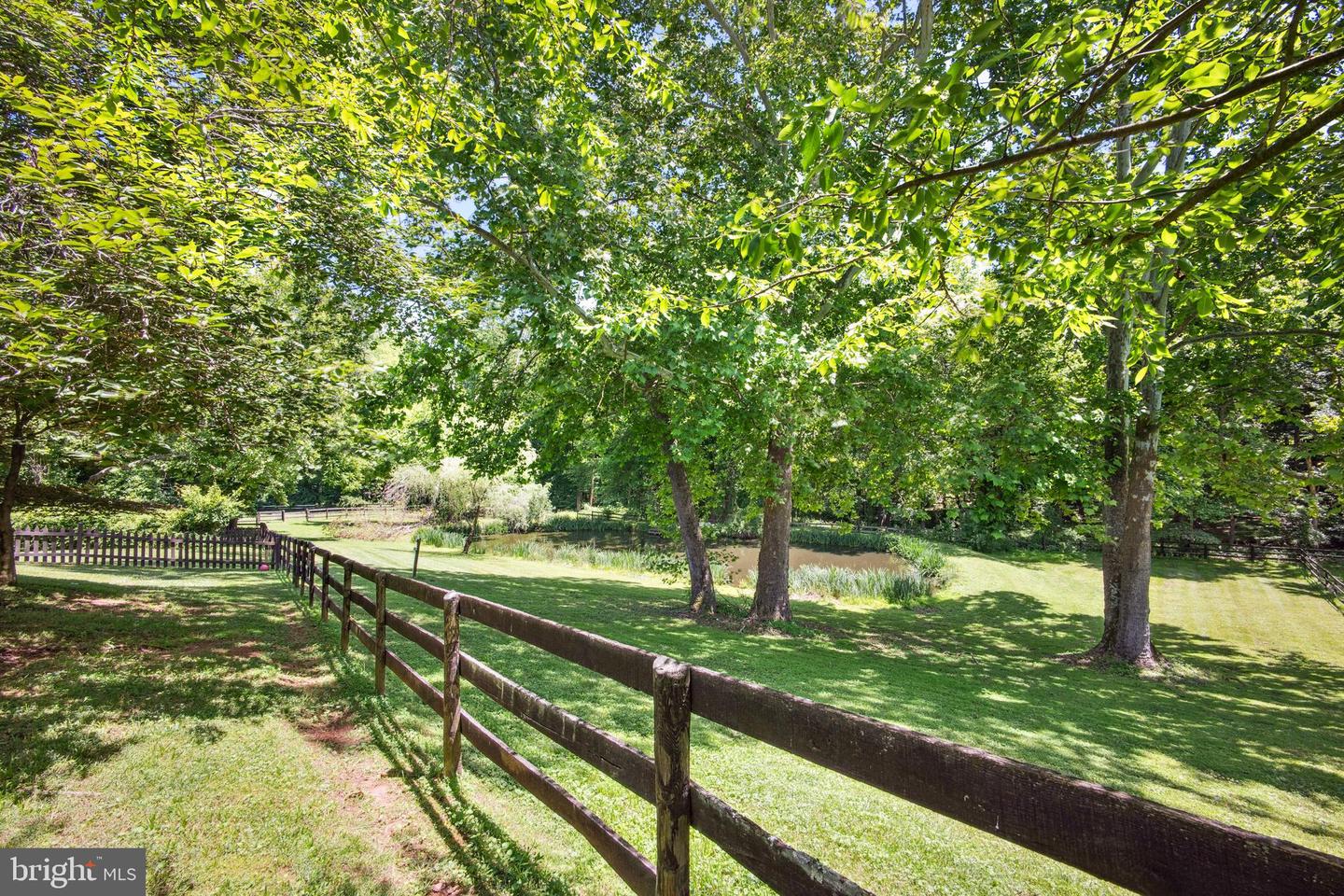 9341 CORNWELL FARM DR, GREAT FALLS, Virginia 22066, 4 Bedrooms Bedrooms, ,3 BathroomsBathrooms,Residential,For sale,9341 CORNWELL FARM DR,VAFX2277060 MLS # VAFX2277060