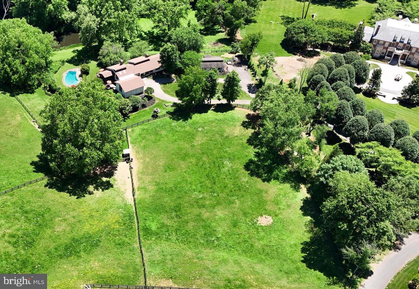 9341 CORNWELL FARM DR, GREAT FALLS, Virginia 22066, 4 Bedrooms Bedrooms, ,3 BathroomsBathrooms,Residential,For sale,9341 CORNWELL FARM DR,VAFX2277060 MLS # VAFX2277060