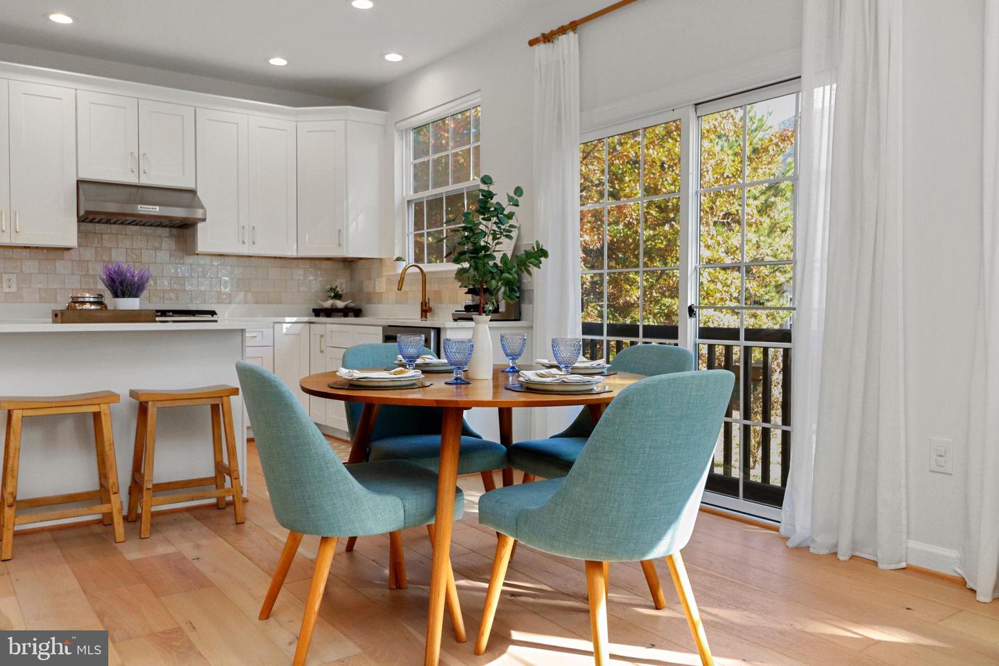 24994 WHITE FIR CT, CHANTILLY, Virginia 20152, 4 Bedrooms Bedrooms, ,3 BathroomsBathrooms,Residential,For sale,24994 WHITE FIR CT,VALO2110126 MLS # VALO2110126 24994 WHITE FIR CT, CHANTILLY, Virginia 20152, 4 Bedrooms Bedrooms, ,3 BathroomsBathrooms,Residential,For sale,24994 WHITE FIR CT,VALO2110126 MLS # VALO2110126