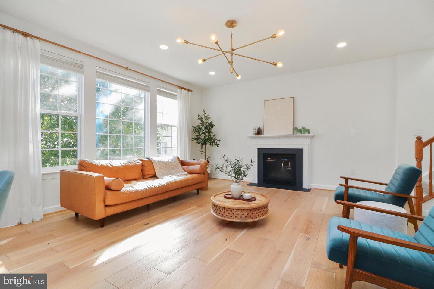 24994 WHITE FIR CT, CHANTILLY, Virginia 20152, 4 Bedrooms Bedrooms, ,3 BathroomsBathrooms,Residential,For sale,24994 WHITE FIR CT,VALO2110126 MLS # VALO2110126 24994 WHITE FIR CT, CHANTILLY, Virginia 20152, 4 Bedrooms Bedrooms, ,3 BathroomsBathrooms,Residential,For sale,24994 WHITE FIR CT,VALO2110126 MLS # VALO2110126