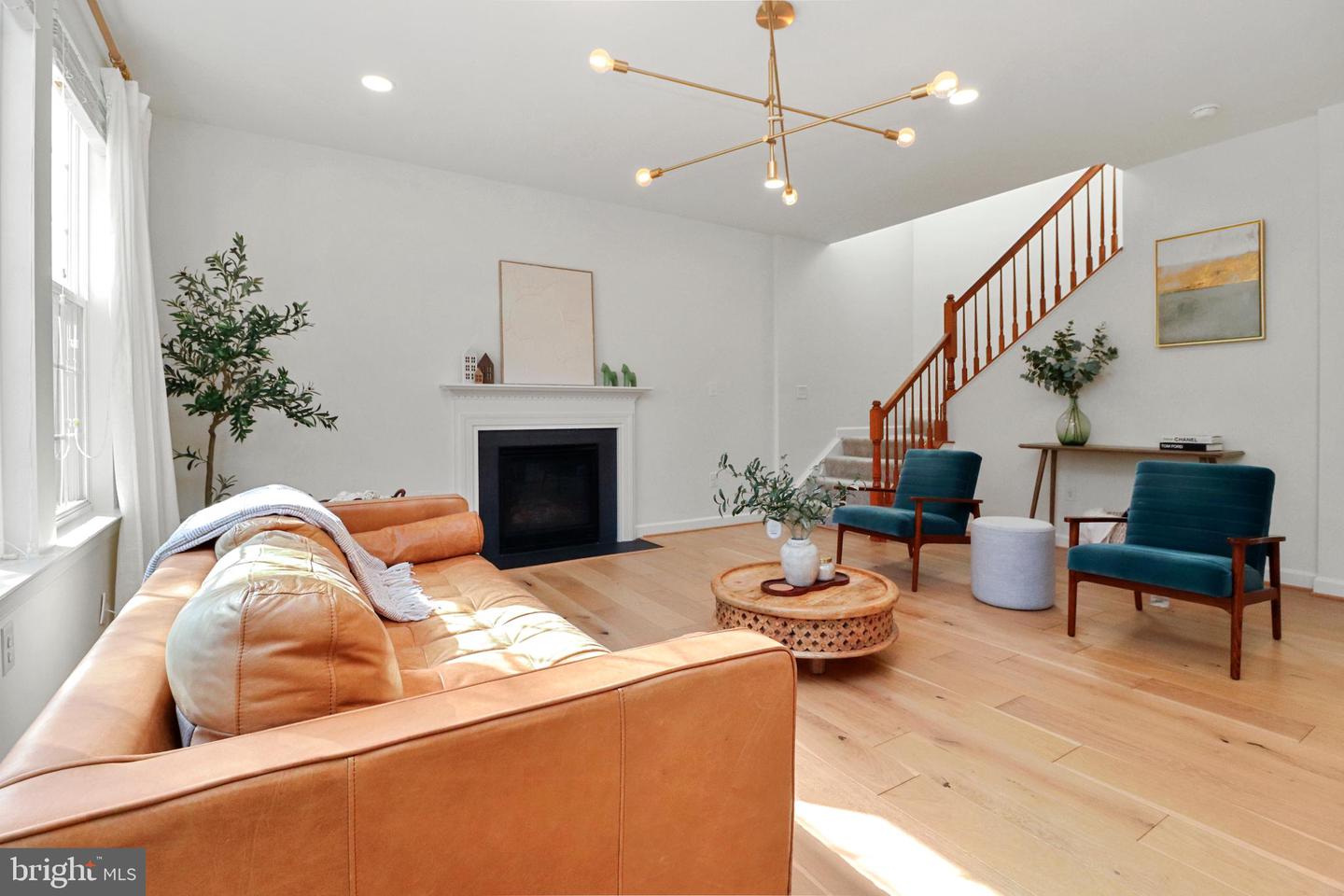 24994 WHITE FIR CT, CHANTILLY, Virginia 20152, 4 Bedrooms Bedrooms, ,3 BathroomsBathrooms,Residential,For sale,24994 WHITE FIR CT,VALO2110126 MLS # VALO2110126 24994 WHITE FIR CT, CHANTILLY, Virginia 20152, 4 Bedrooms Bedrooms, ,3 BathroomsBathrooms,Residential,For sale,24994 WHITE FIR CT,VALO2110126 MLS # VALO2110126