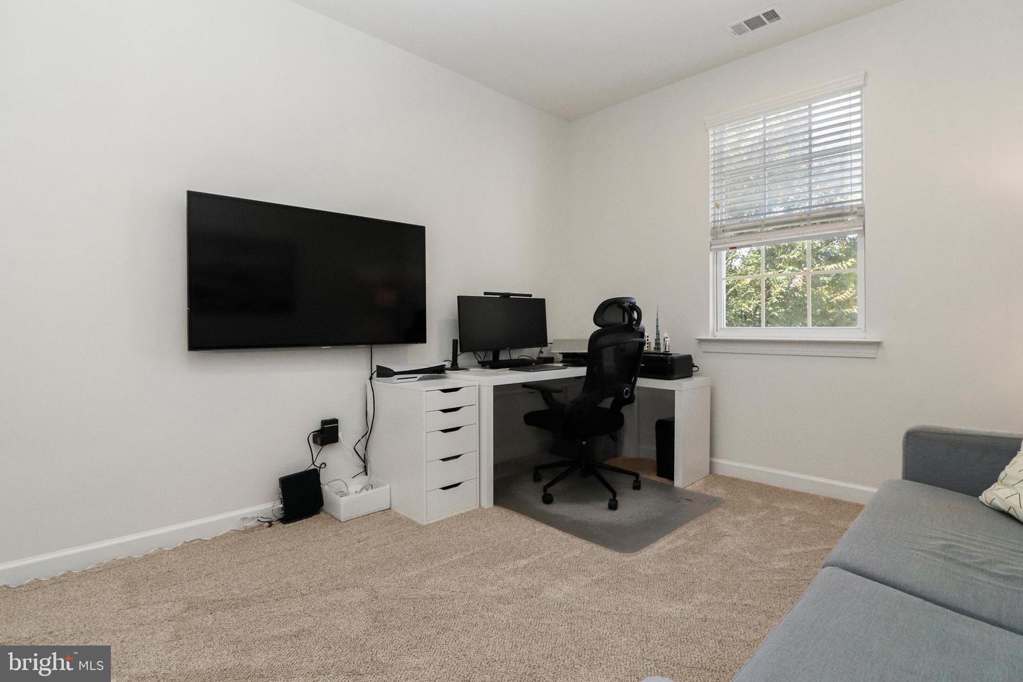 24994 WHITE FIR CT, CHANTILLY, Virginia 20152, 4 Bedrooms Bedrooms, ,3 BathroomsBathrooms,Residential,For sale,24994 WHITE FIR CT,VALO2110126 MLS # VALO2110126 24994 WHITE FIR CT, CHANTILLY, Virginia 20152, 4 Bedrooms Bedrooms, ,3 BathroomsBathrooms,Residential,For sale,24994 WHITE FIR CT,VALO2110126 MLS # VALO2110126