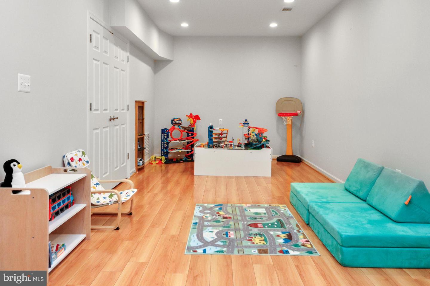 24994 WHITE FIR CT, CHANTILLY, Virginia 20152, 4 Bedrooms Bedrooms, ,3 BathroomsBathrooms,Residential,For sale,24994 WHITE FIR CT,VALO2110126 MLS # VALO2110126 24994 WHITE FIR CT, CHANTILLY, Virginia 20152, 4 Bedrooms Bedrooms, ,3 BathroomsBathrooms,Residential,For sale,24994 WHITE FIR CT,VALO2110126 MLS # VALO2110126