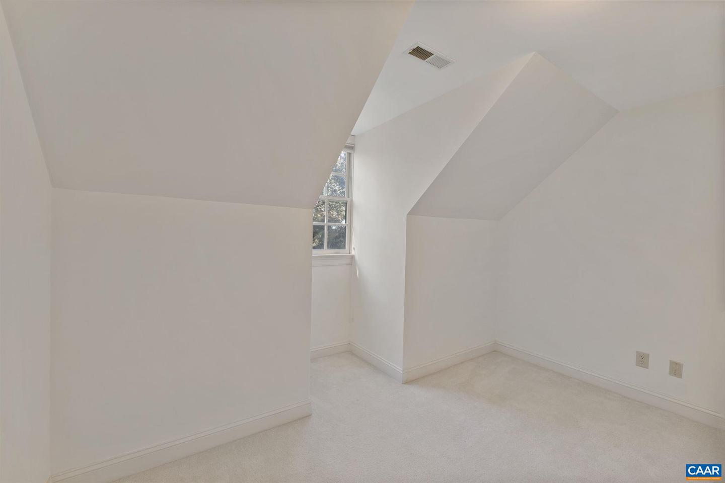 1493 BREMERTON LN, KESWICK, Virginia 22947, 3 Bedrooms Bedrooms, ,2 BathroomsBathrooms,Residential,For sale,1493 BREMERTON LN,670585 MLS # 670585