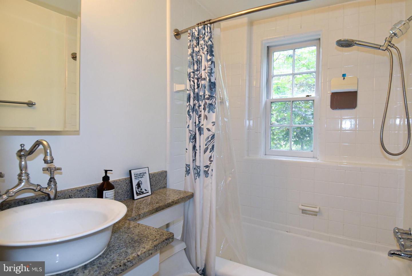 1412 NW 27TH ST NW, WASHINGTON, District Of Columbia 20007, 2 Bedrooms Bedrooms, ,1 BathroomBathrooms,Residential,For sale,1412 NW 27TH ST NW,DCDC2229740 MLS # DCDC2229740