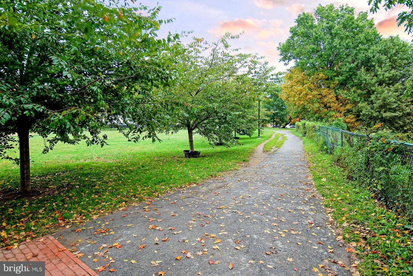 1412 NW 27TH ST NW, WASHINGTON, District Of Columbia 20007, 2 Bedrooms Bedrooms, ,1 BathroomBathrooms,Residential,For sale,1412 NW 27TH ST NW,DCDC2229740 MLS # DCDC2229740