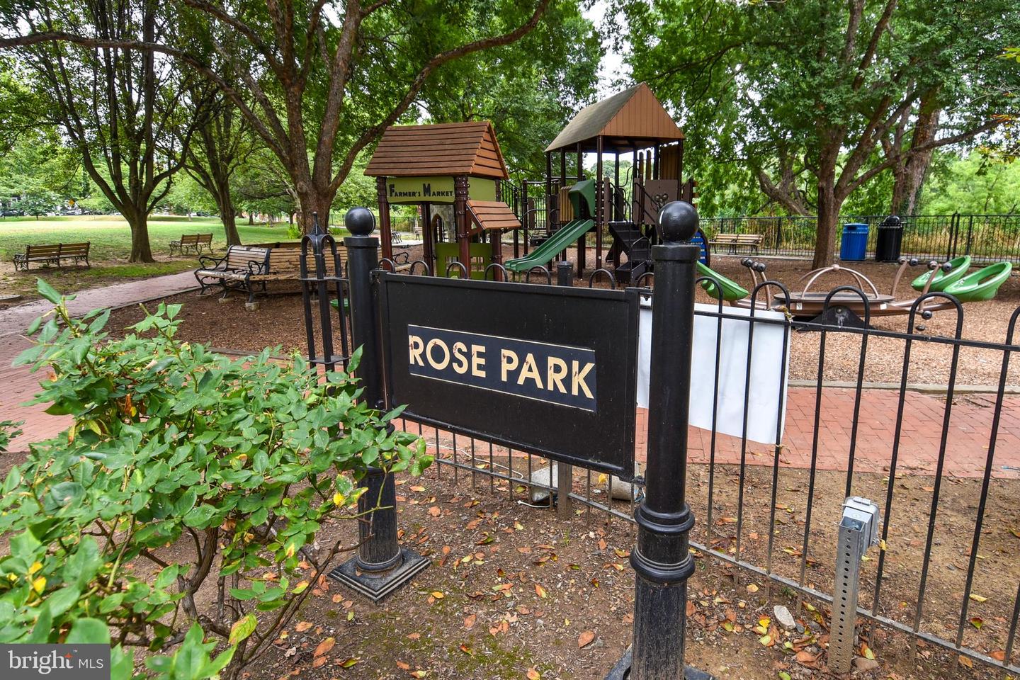 1412 NW 27TH ST NW, WASHINGTON, District Of Columbia 20007, 2 Bedrooms Bedrooms, ,1 BathroomBathrooms,Residential,For sale,1412 NW 27TH ST NW,DCDC2229740 MLS # DCDC2229740