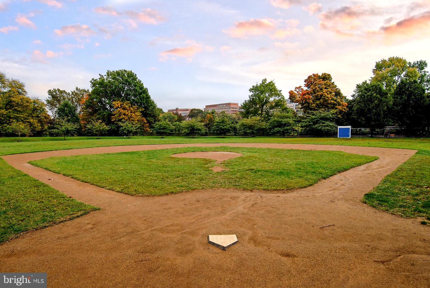 1412 NW 27TH ST NW, WASHINGTON, District Of Columbia 20007, 2 Bedrooms Bedrooms, ,1 BathroomBathrooms,Residential,For sale,1412 NW 27TH ST NW,DCDC2229740 MLS # DCDC2229740