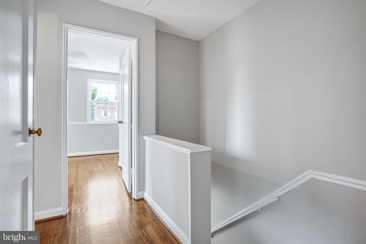 3202 13TH RD S, ARLINGTON, Virginia 22204, 3 Bedrooms Bedrooms, ,2 BathroomsBathrooms,Residential,For sale,3202 13TH RD S,VAAR2065582 MLS # VAAR2065582