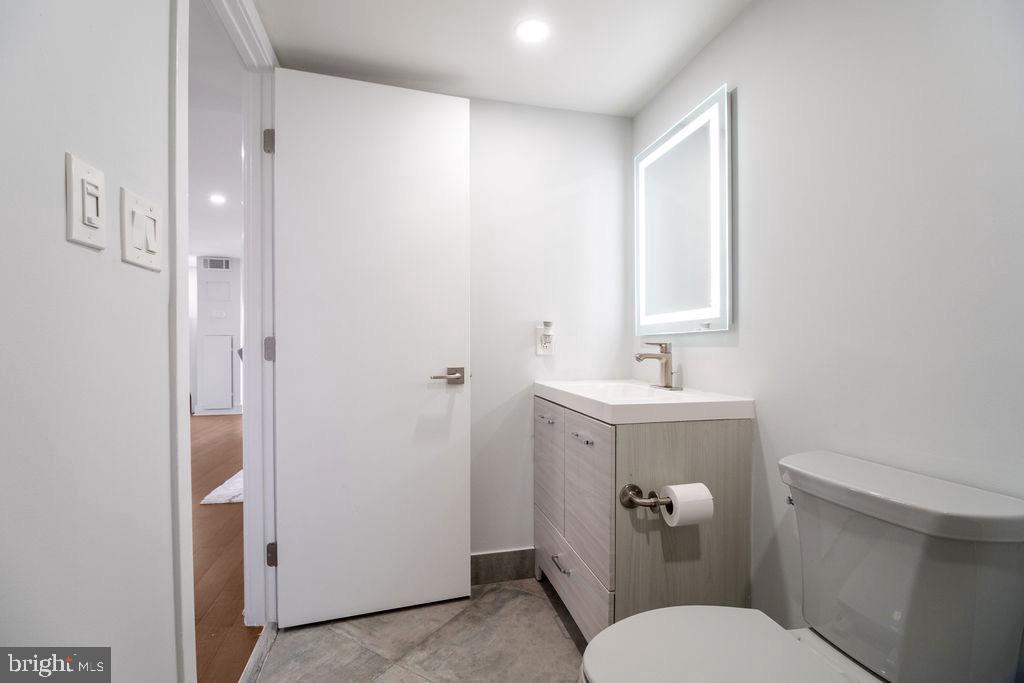 2111 WISCONSIN AVE NW #PH8, WASHINGTON, District Of Columbia 20007, 2 Bedrooms Bedrooms, 8 Rooms Rooms,2 BathroomsBathrooms,Residential,For sale,2111 WISCONSIN AVE NW #PH8,DCDC2229744 MLS # DCDC2229744