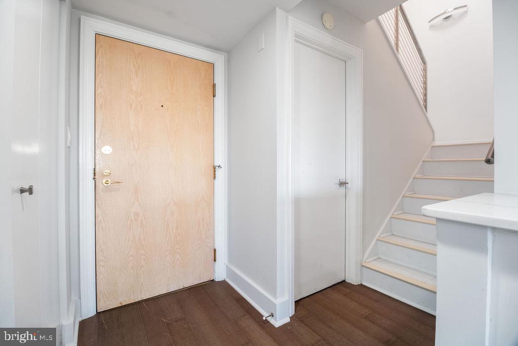 2111 WISCONSIN AVE NW #PH8, WASHINGTON, District Of Columbia 20007, 2 Bedrooms Bedrooms, 8 Rooms Rooms,2 BathroomsBathrooms,Residential,For sale,2111 WISCONSIN AVE NW #PH8,DCDC2229744 MLS # DCDC2229744