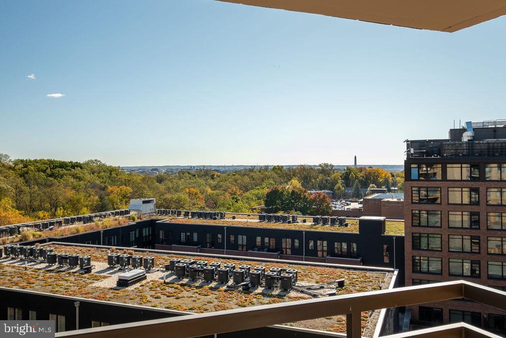 2111 WISCONSIN AVE NW #PH8, WASHINGTON, District Of Columbia 20007, 2 Bedrooms Bedrooms, 8 Rooms Rooms,2 BathroomsBathrooms,Residential,For sale,2111 WISCONSIN AVE NW #PH8,DCDC2229744 MLS # DCDC2229744