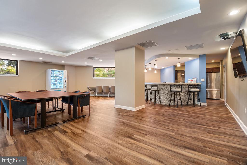 2111 WISCONSIN AVE NW #PH8, WASHINGTON, District Of Columbia 20007, 2 Bedrooms Bedrooms, 8 Rooms Rooms,2 BathroomsBathrooms,Residential,For sale,2111 WISCONSIN AVE NW #PH8,DCDC2229744 MLS # DCDC2229744