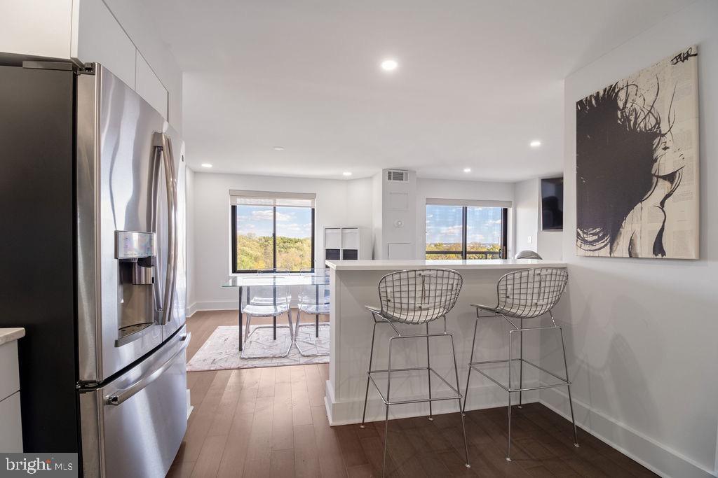 2111 WISCONSIN AVE NW #PH8, WASHINGTON, District Of Columbia 20007, 2 Bedrooms Bedrooms, 8 Rooms Rooms,2 BathroomsBathrooms,Residential,For sale,2111 WISCONSIN AVE NW #PH8,DCDC2229744 MLS # DCDC2229744