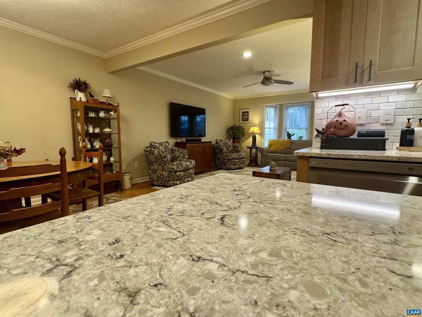 30 NEW BRUNSWICK RD, FISHERSVILLE, Virginia 22939, 3 Bedrooms Bedrooms, ,3 BathroomsBathrooms,Residential,For sale,30 NEW BRUNSWICK RD,670586 MLS # 670586