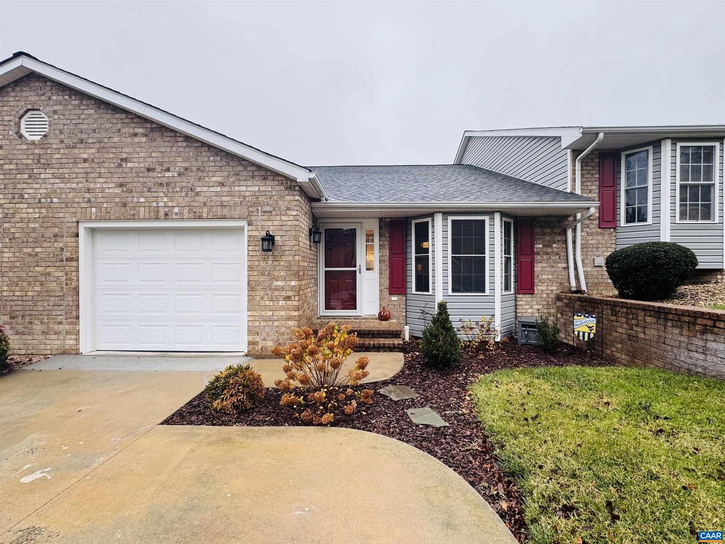 30 NEW BRUNSWICK RD, FISHERSVILLE, Virginia 22939, 3 Bedrooms Bedrooms, ,3 BathroomsBathrooms,Residential,For sale,30 NEW BRUNSWICK RD,670586 MLS # 670586 30 NEW BRUNSWICK RD, FISHERSVILLE, Virginia 22939, 3 Bedrooms Bedrooms, ,3 BathroomsBathrooms,Residential,For sale,30 NEW BRUNSWICK RD,670586 MLS # 670586