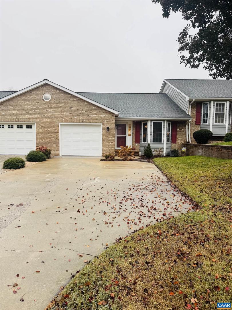 30 NEW BRUNSWICK RD, FISHERSVILLE, Virginia 22939, 3 Bedrooms Bedrooms, ,3 BathroomsBathrooms,Residential,For sale,30 NEW BRUNSWICK RD,670586 MLS # 670586 30 NEW BRUNSWICK RD, FISHERSVILLE, Virginia 22939, 3 Bedrooms Bedrooms, ,3 BathroomsBathrooms,Residential,For sale,30 NEW BRUNSWICK RD,670586 MLS # 670586