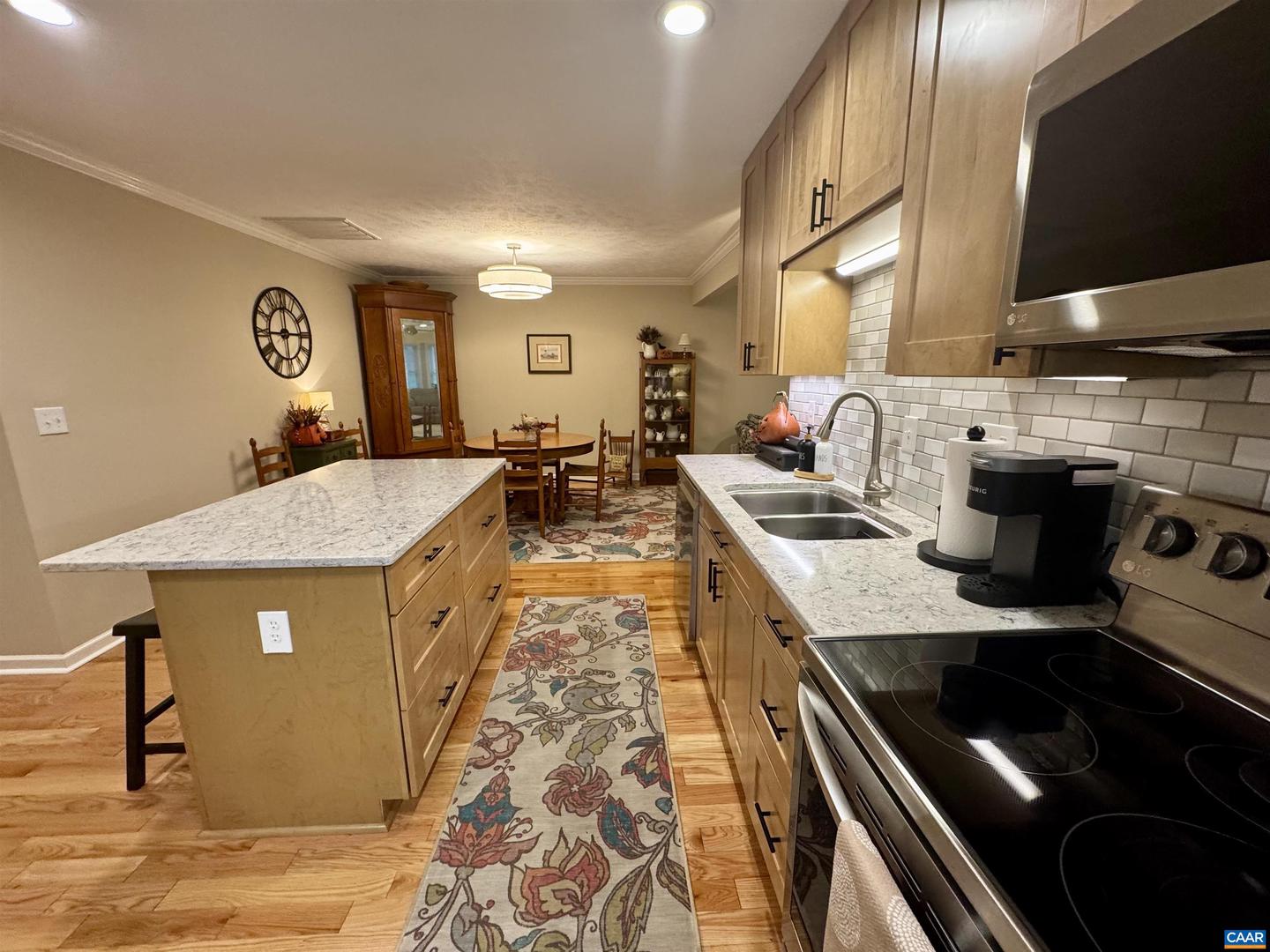 30 NEW BRUNSWICK RD, FISHERSVILLE, Virginia 22939, 3 Bedrooms Bedrooms, ,3 BathroomsBathrooms,Residential,For sale,30 NEW BRUNSWICK RD,670586 MLS # 670586